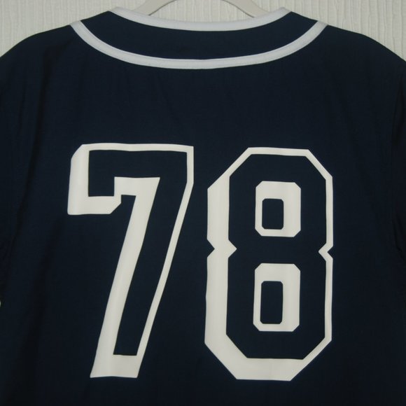 DIVIDED EST Men's Sports T-shirts - Picture 4 of 7